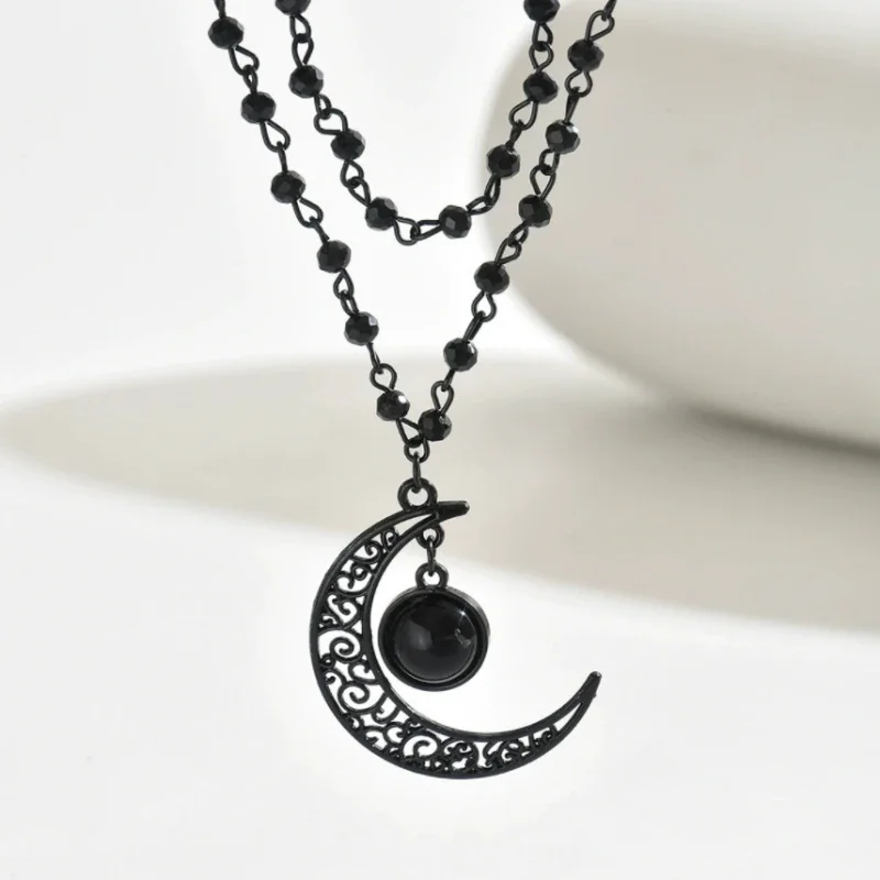 Layered Pendant Necklace Aesthetic - Gothic Halskette mit mehrschichtigem Halbmond-Anhänger für