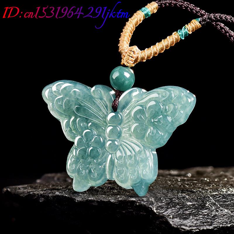 Natürliche burmesische Jadeit- – Necklaces Bewertung und Preis