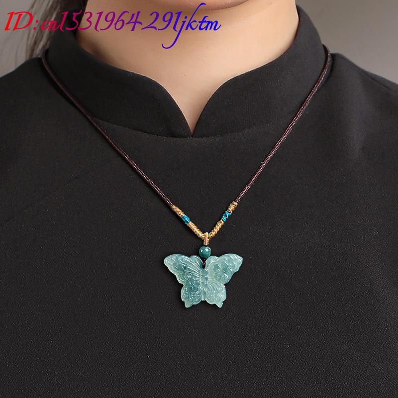 Natürliche burmesische Jadeit- – Necklaces Bewertung und Preis