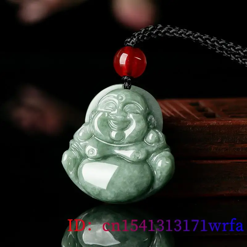 Grüner burmesischer Jadeit-Anh – Necklaces Bewertung und Preis