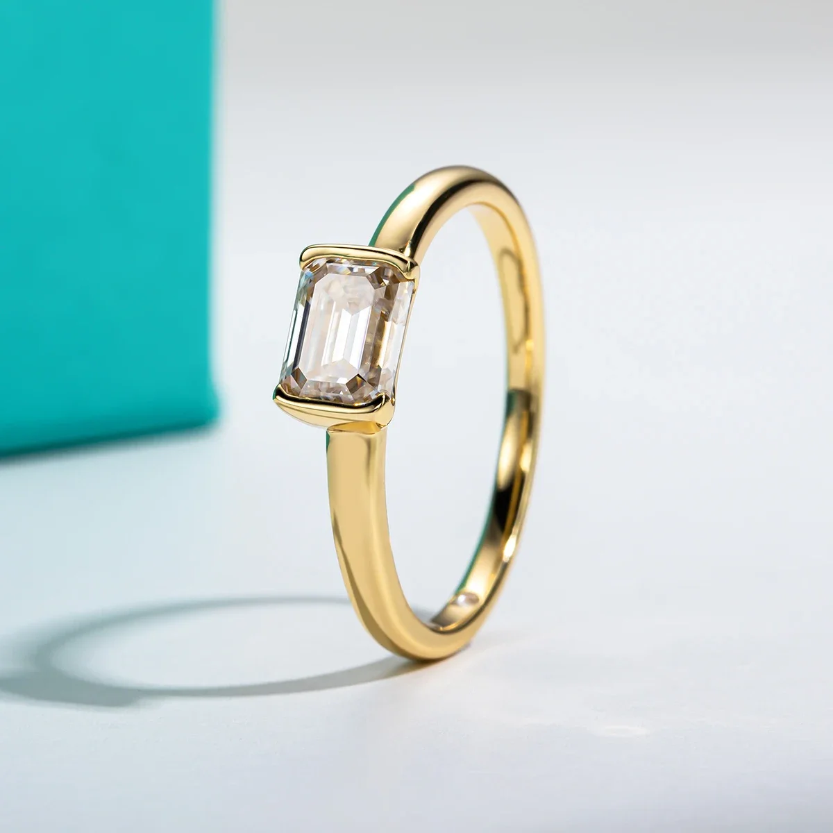 FCGJHW 1 Karat Smaragdschliff  – Moissanite Engagement Ring 1 Carat Bewertung und Preis